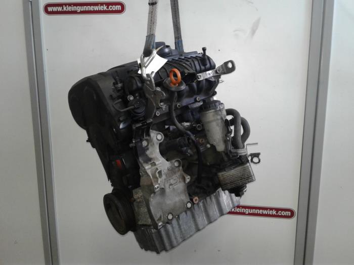 Engine Volkswagen Passat Variant 2.0 TDI 16V 140 - BKP207495