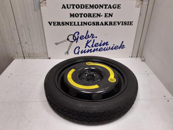 Seat Leon Spacesaver spare wheels stock