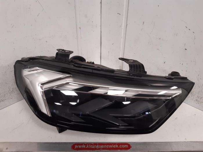 Audi A1 Headlights, right stock | ProxyParts.com