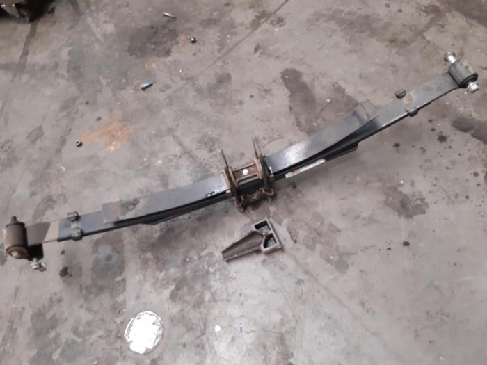 Plaquettes De Ressort à Lames Arrière Pour Ford 52-56 - Neuf, Caoutchouc, A.B.S