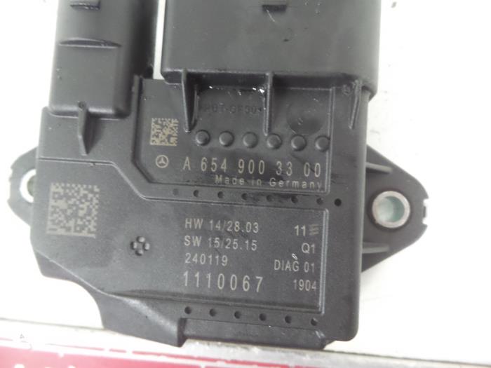 Glow plug relay Mercedes E E300de 2.0 Turbo 16V A6549003300