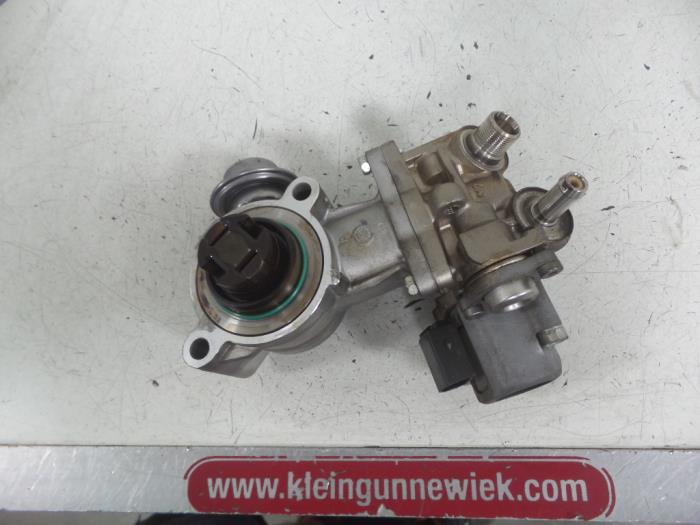 Mechanical fuel pump Mercedes C Estate 1.8 C-180 CGI 16V - A2710702201 ...