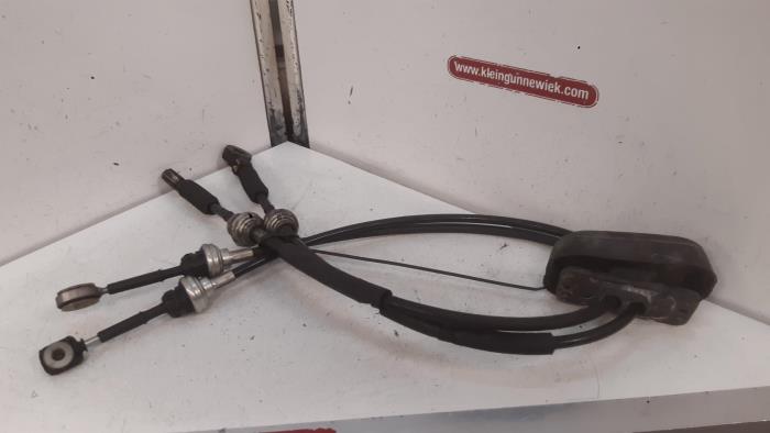 Gearbox shift cable Opel Vivaro 1.9 DTI 16V