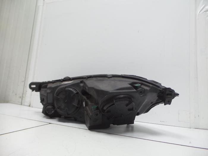 Headlight, right Jaguar F-Pace 2.0 D 180 16V - GX6313W029EF VARROC