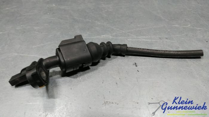 Begagnade ABS-sensor Skoda Roomster Pris € 17,00 Marginaltabell erbjuds av Klein Gunnewiek Autodemontage & Motorentechniek