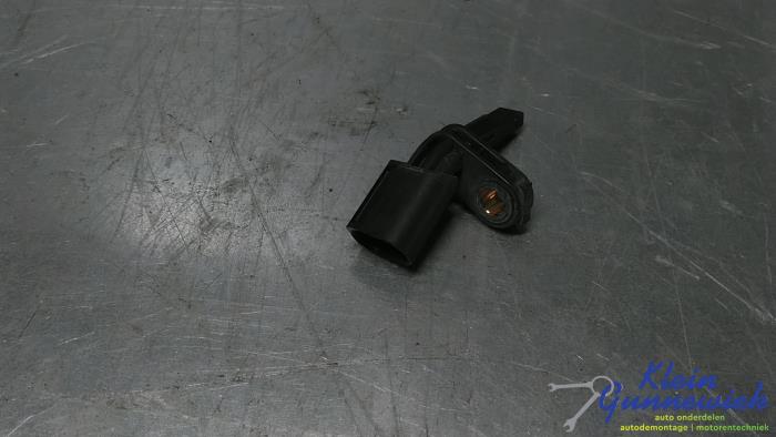 Begagnade ABS-sensor Audi TT Pris € 25,00 Marginaltabell erbjuds av Klein Gunnewiek Autodemontage & Motorentechniek