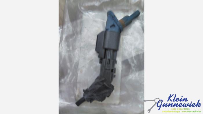 Begagnade ABS-sensor Ford Focus Pris € 27,00 Marginaltabell erbjuds av Klein Gunnewiek Autodemontage & Motorentechniek