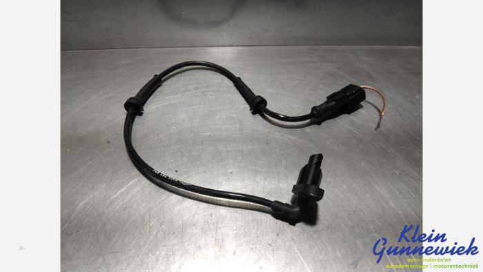 Begagnade ABS-sensor Dacia Sandero Pris € 27,00 Marginaltabell erbjuds av Klein Gunnewiek Autodemontage & Motorentechniek