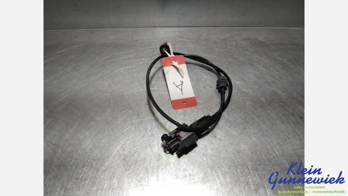 Begagnade ABS-sensor Opel Astra Pris € 20,00 Marginaltabell erbjuds av Klein Gunnewiek Autodemontage & Motorentechniek