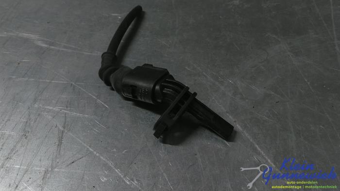 Begagnade ABS-sensor Volkswagen Passat Pris € 25,00 Marginaltabell erbjuds av Klein Gunnewiek Autodemontage & Motorentechniek