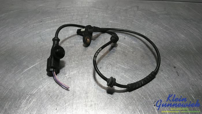 Begagnade ABS-sensor Renault Clio Pris € 20,00 Marginaltabell erbjuds av Klein Gunnewiek Autodemontage & Motorentechniek
