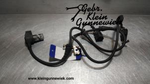 Used ABS Sensor Audi A4 Price € 15,00 Margin scheme offered by Gebr.Klein Gunnewiek Ho.BV