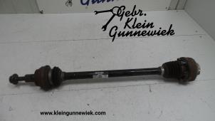 Usagé Arbre de transmission arrière gauche Volkswagen Tiguan Prix € 90,00 Règlement à la marge proposé par Gebr.Klein Gunnewiek Ho.BV