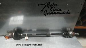 Used Front drive shaft, right Opel Astra Price € 75,00 Margin scheme offered by Gebr.Klein Gunnewiek Ho.BV