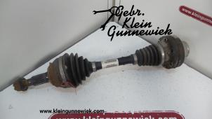 Gebrauchte Antriebswelle links vorne Volkswagen Touareg Preis € 30,00 Margenregelung angeboten von Gebr.Klein Gunnewiek Ho.BV