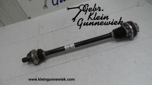 Usagé Arbre de transmission arrière droit Volkswagen Golf Prix € 65,00 Règlement à la marge proposé par Gebr.Klein Gunnewiek Ho.BV