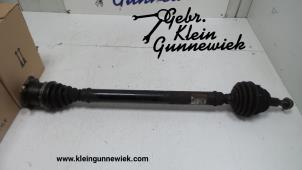 Used Front drive shaft, right Volkswagen Kever Price € 50,00 Margin scheme offered by Gebr.Klein Gunnewiek Ho.BV