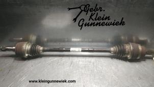 Usagé Arbre de transmission arrière gauche Ford Kuga Prix € 65,00 Règlement à la marge proposé par Gebr.Klein Gunnewiek Ho.BV