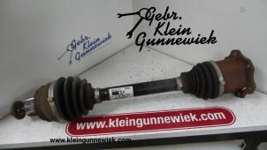 Used Front drive shaft, left Audi A6 Price € 100,00 Margin scheme offered by Gebr.Klein Gunnewiek Ho.BV