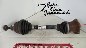 Usagé Arbre de transmission avant gauche Audi A4 Prix € 75,00 Règlement à la marge proposé par Gebr.Klein Gunnewiek Ho.BV