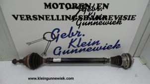 Używane Os napedowa prawy przód Volkswagen Jetta Cena € 150,00 Procedura marży oferowane przez Gebr.Klein Gunnewiek Ho.BV