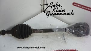 Usados Eje de transmisión izquierda delante Volkswagen Golf Precio € 75,00 Norma de margen ofrecido por Gebr.Klein Gunnewiek Ho.BV