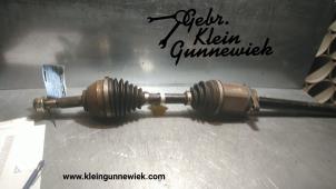 Usagé Arbre de transmission avant droit Renault Koleos Prix € 175,00 Règlement à la marge proposé par Gebr.Klein Gunnewiek Ho.BV