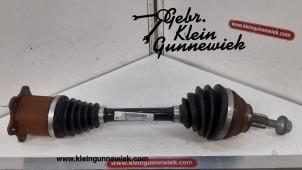 Usados Eje de transmisión izquierda delante Volkswagen Golf Precio € 150,00 Norma de margen ofrecido por Gebr.Klein Gunnewiek Ho.BV