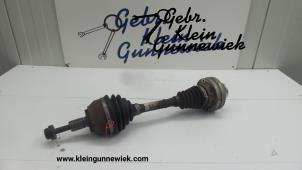 Gebrauchte Antriebswelle links vorne Volkswagen Amarok Preis € 90,00 Margenregelung angeboten von Gebr.Klein Gunnewiek Ho.BV