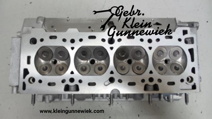 Cylinder head Opel Astra - 55559597 Z16XE1