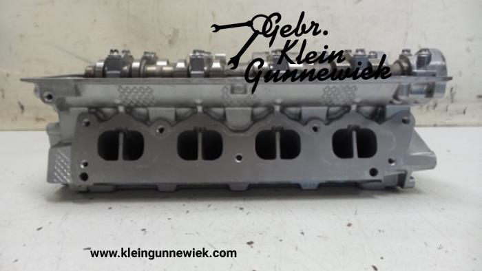 Cylinder head Opel Astra - 55559597 Z16XE1