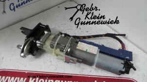 Używane Silnik tylnej klapy Volkswagen Passat Cena € 125,00 Procedura marży oferowane przez Gebr.Klein Gunnewiek Ho.BV