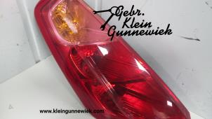 Używane Tylne swiatlo pozycyjne lewe Fiat Punto Cena € 35,00 Procedura marży oferowane przez Gebr.Klein Gunnewiek Ho.BV
