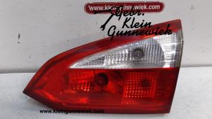 Używane Tylne swiatlo pozycyjne prawe Ford Focus Cena € 50,00 Procedura marży oferowane przez Gebr.Klein Gunnewiek Ho.BV