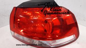 Gebrauchte Rücklicht rechts Volkswagen Golf Preis € 30,00 Margenregelung angeboten von Gebr.Klein Gunnewiek Ho.BV