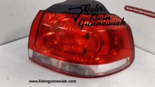 Gebrauchte Rücklicht rechts Volkswagen Golf Preis € 30,00 Margenregelung angeboten von Gebr.Klein Gunnewiek Ho.BV