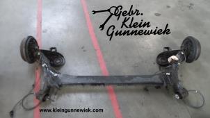 Usagé Arbre entraînement roue avant Volkswagen Polo Prix € 115,00 Règlement à la marge proposé par Gebr.Klein Gunnewiek Ho.BV