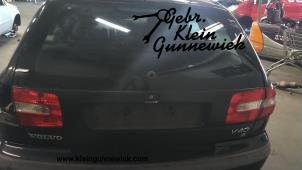 Usados Portón trasero Volvo V40 Precio € 55,00 Norma de margen ofrecido por Gebr.Klein Gunnewiek Ho.BV