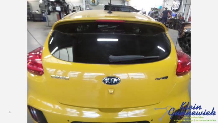 Begagnade Baklucka Kia Pro Ceed Pris € 250,00 Marginaltabell erbjuds av Klein Gunnewiek Autodemontage & Motorentechniek