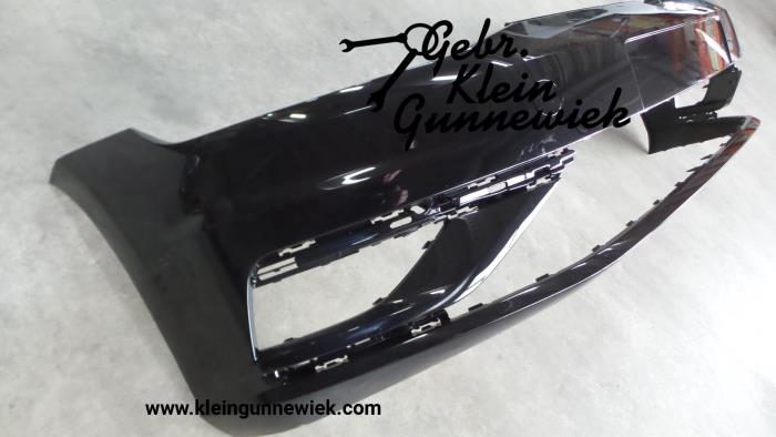 Front bumper from a Volkswagen Golf 2020