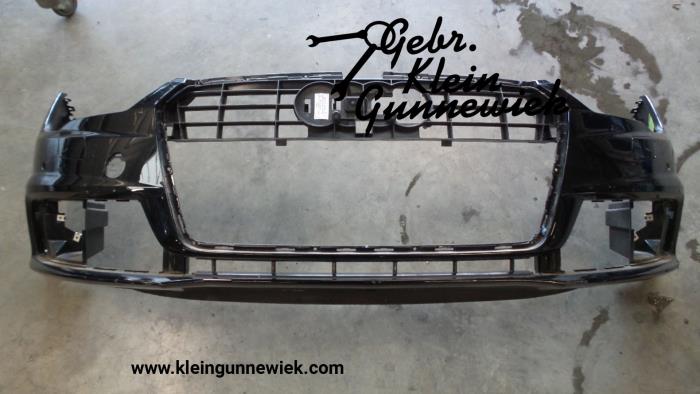 Front bumper from a Audi A7 2014