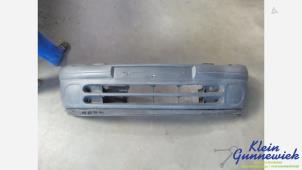 Used Front bumper Renault Clio Price € 50,00 Margin scheme offered by Gebr.Klein Gunnewiek Ho.BV