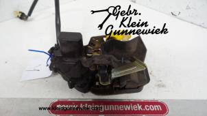 Used Rear door lock mechanism 4-door, left Kia Carens Price € 30,00 Margin scheme offered by Gebr.Klein Gunnewiek Ho.BV