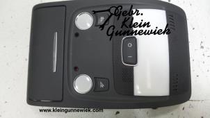 Usagé Eclairage de plafonnier Audi A5 Prix € 35,00 Règlement à la marge proposé par Gebr.Klein Gunnewiek Ho.BV