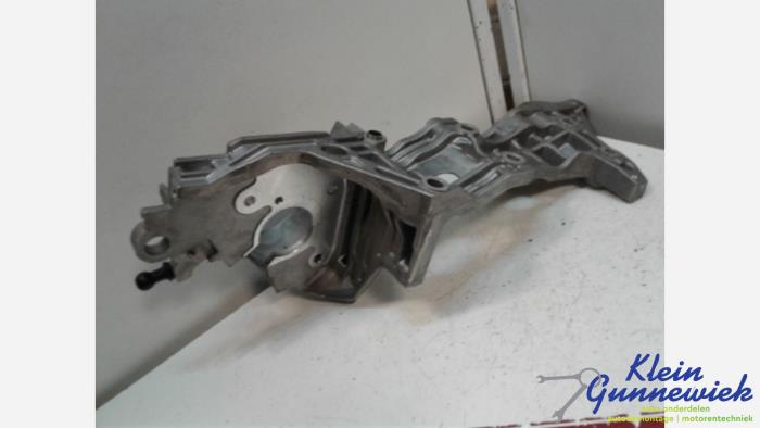 Support dynamo bas d'un Volkswagen Passat 2015