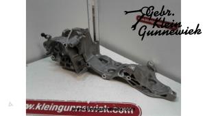 Support dynamo bas d'un Volkswagen Passat 2015