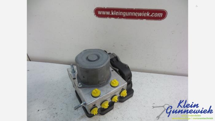 Begagnade ABS-pump Ford Transit Pris € 302,00 Marginaltabell erbjuds av Klein Gunnewiek Autodemontage & Motorentechniek