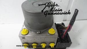 Used ABS pump Toyota Hilux Price € 200,00 Margin scheme offered by Gebr.Klein Gunnewiek Ho.BV