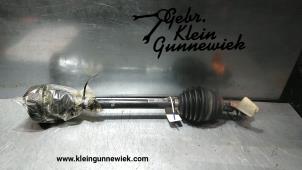 Gebrauchte Antriebswelle links vorne Volkswagen Golf Preis € 40,00 Margenregelung angeboten von Gebr.Klein Gunnewiek Ho.BV