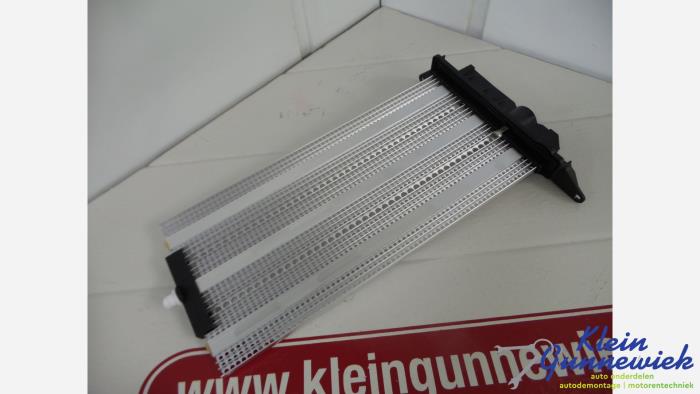 Używane Grzejnik Audi A6 Cena € 50,00 Procedura marży oferowane przez Klein Gunnewiek Autodemontage & Motorentechniek